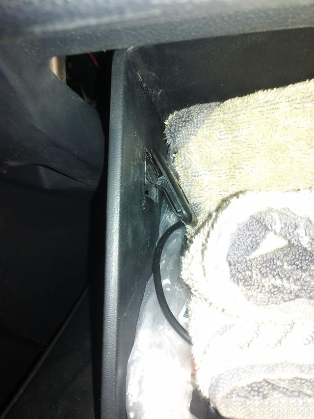 Салонный фильтр Hyundai Getz: где находится, замена