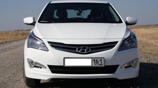 Какие лампочки стоят в противотуманках на хёндай солярис