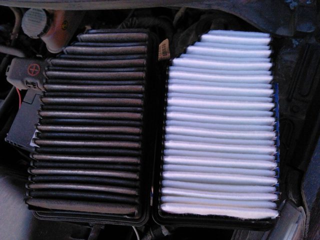 Воздушный фильтр Киа Рио 3: где находится, замена